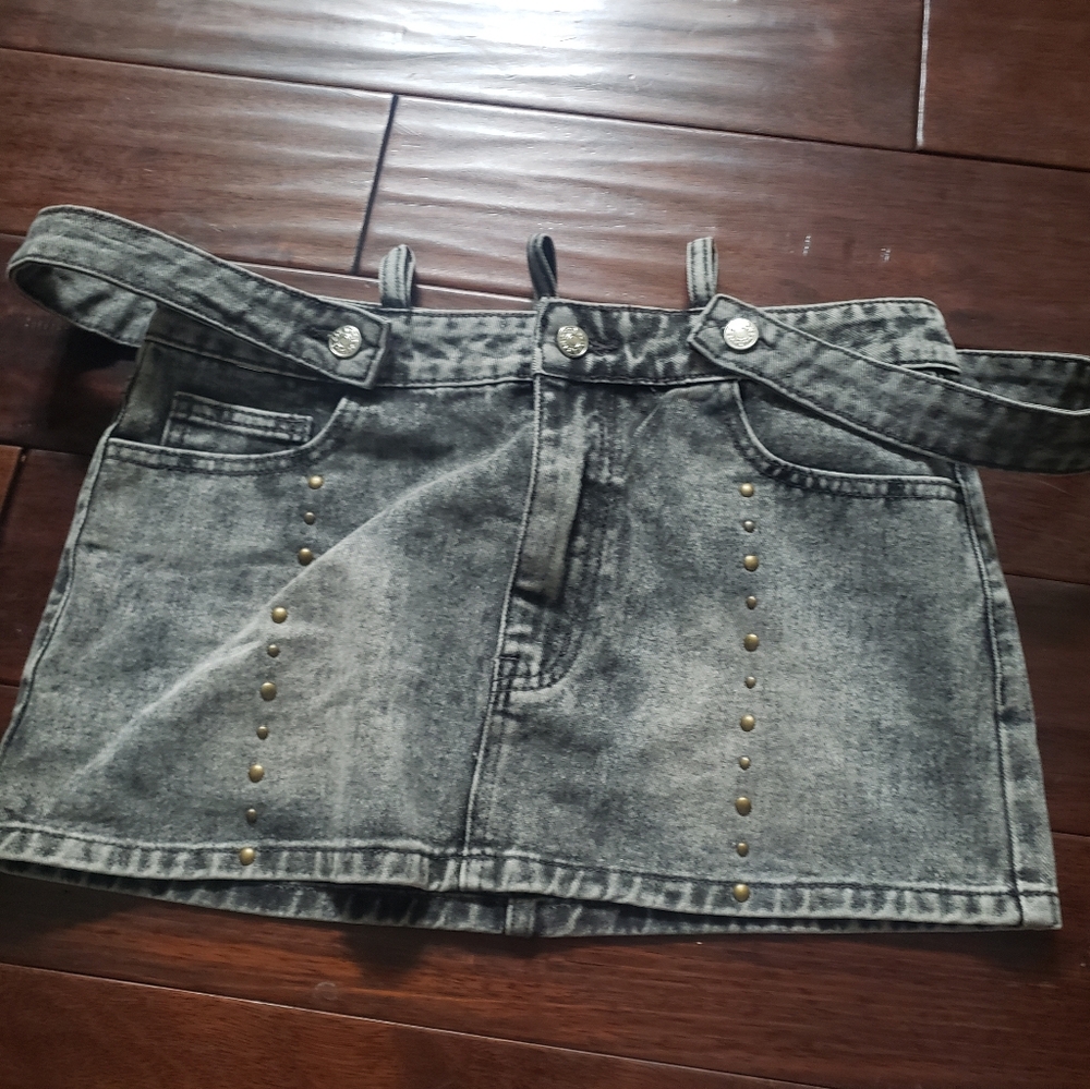 NWT Women's Gray Acid Wash Mini Skirt